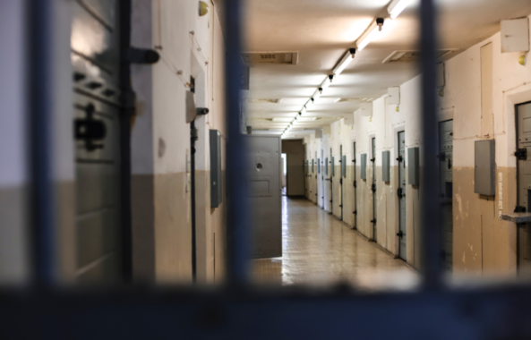 Verhaftung aufgrund von vermeintlich unterlassenen COVID-19 Hygienemaßnahmen