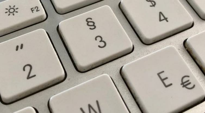 “Online-Shop erstellen und auf Live Shopping setzen”