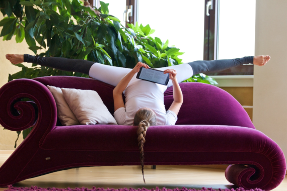 Live-Mitschnitte auf Vimeo: Yoga Vidya baut sein Online Seminar-Angebot erheblich aus.