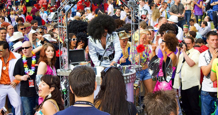 Danceparader – die kleinste mobile Disco über Ellen Kamrad buchen.